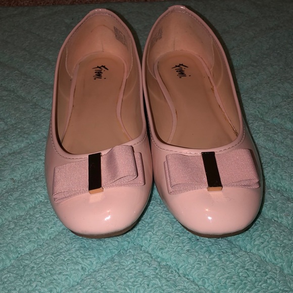 FIONI Clothing Shoes - Blush pink Ballet flats size 11